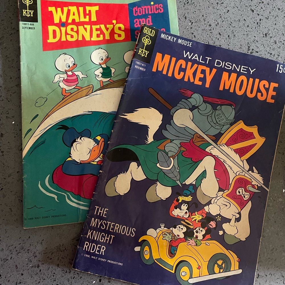 Disney's Mickey Mouse Comic Book Set